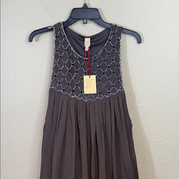 Raga Sleeveless Tulle Mini Dress - Picture 5 of 11